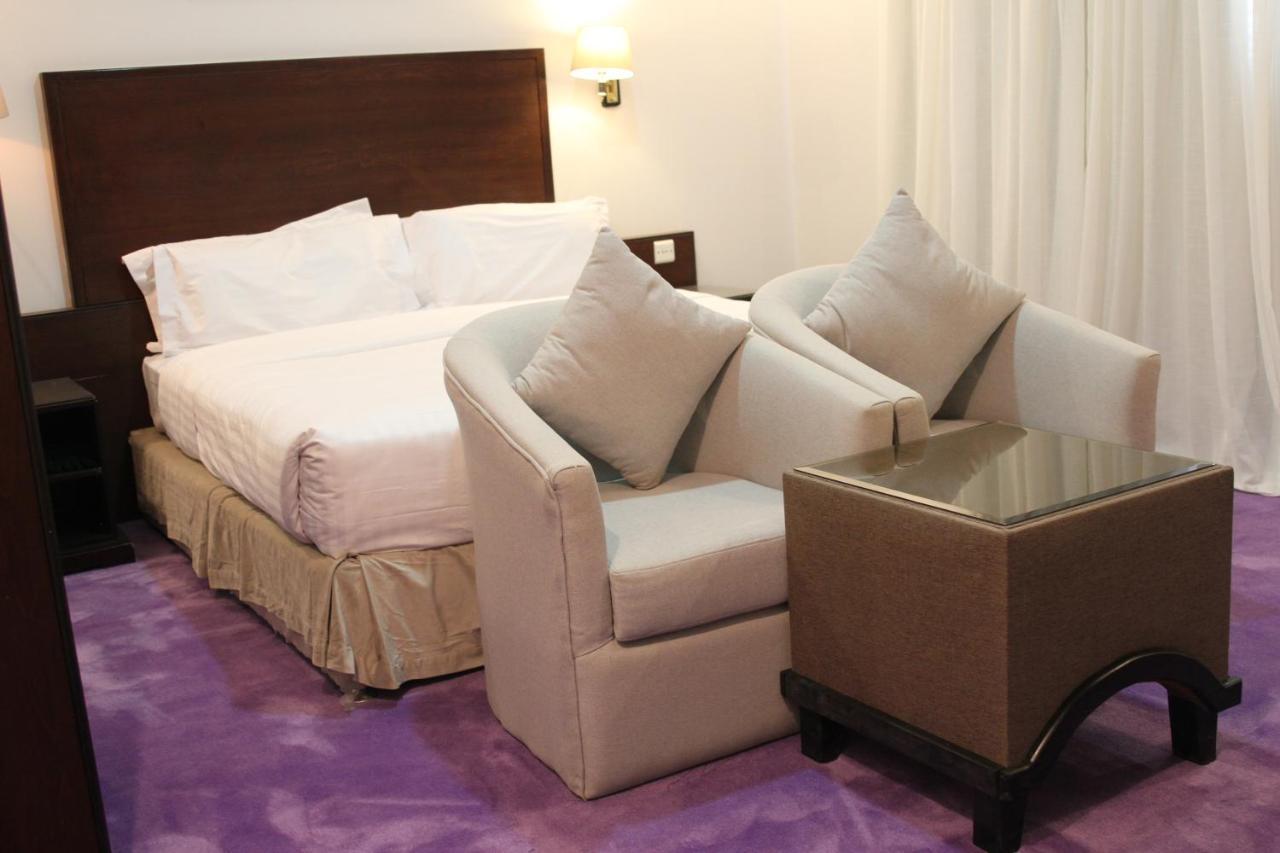 Carawan Al Khaleej Hotel Olaya 利雅德 外观 照片