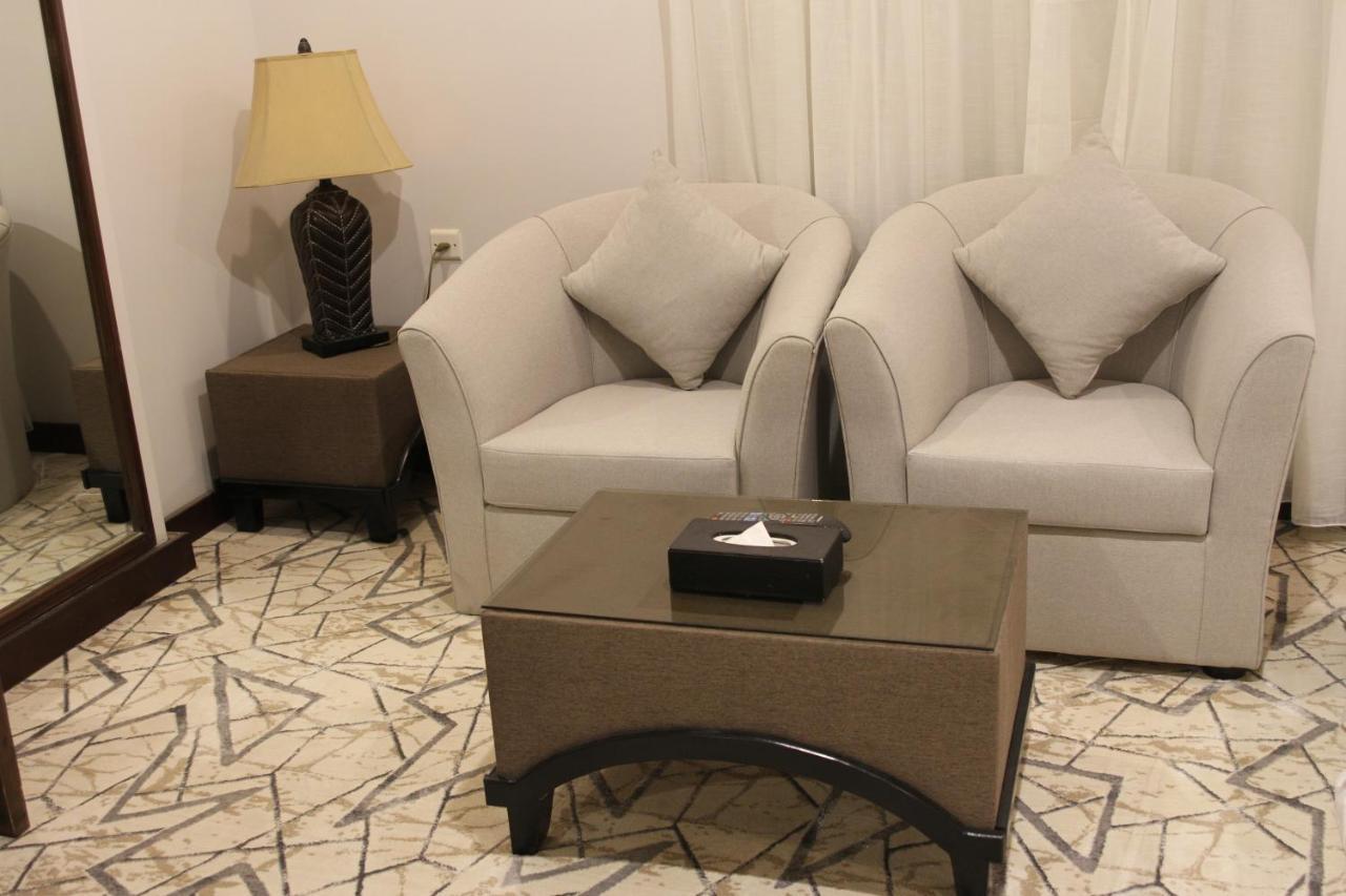 Carawan Al Khaleej Hotel Olaya 利雅德 外观 照片