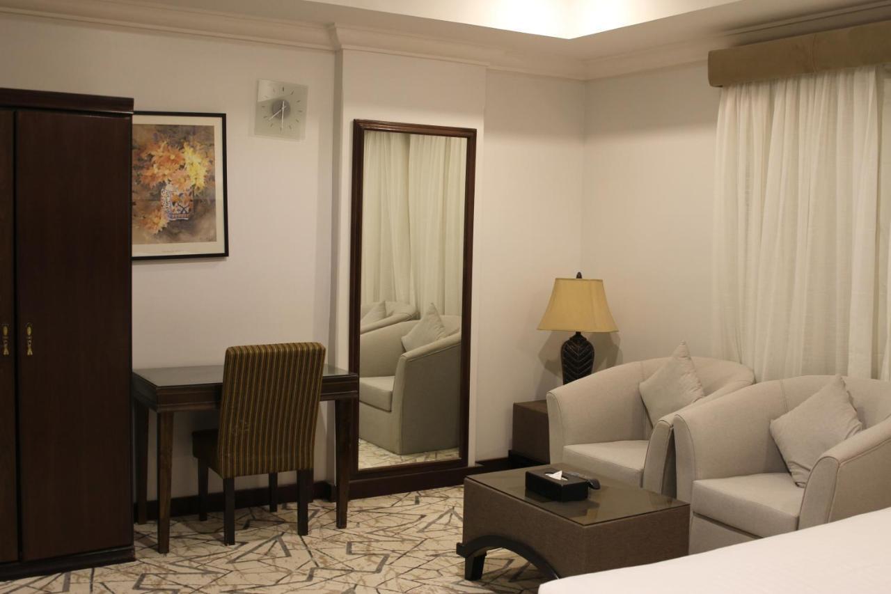 Carawan Al Khaleej Hotel Olaya 利雅德 外观 照片