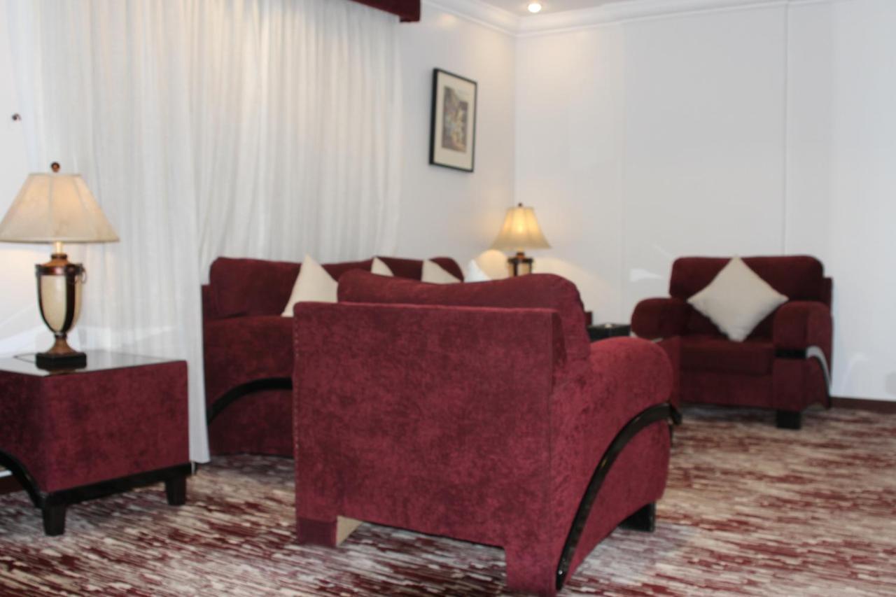 Carawan Al Khaleej Hotel Olaya 利雅德 外观 照片