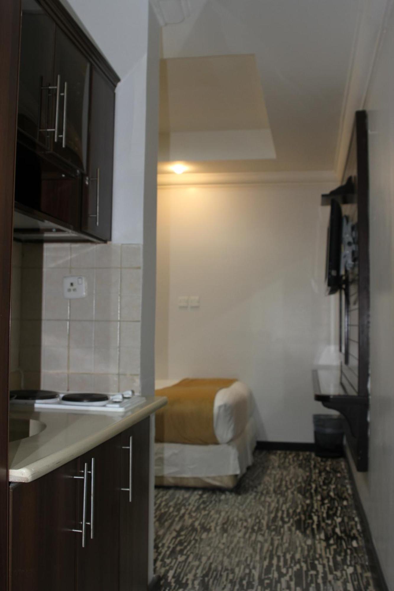 Carawan Al Khaleej Hotel Olaya 利雅德 外观 照片