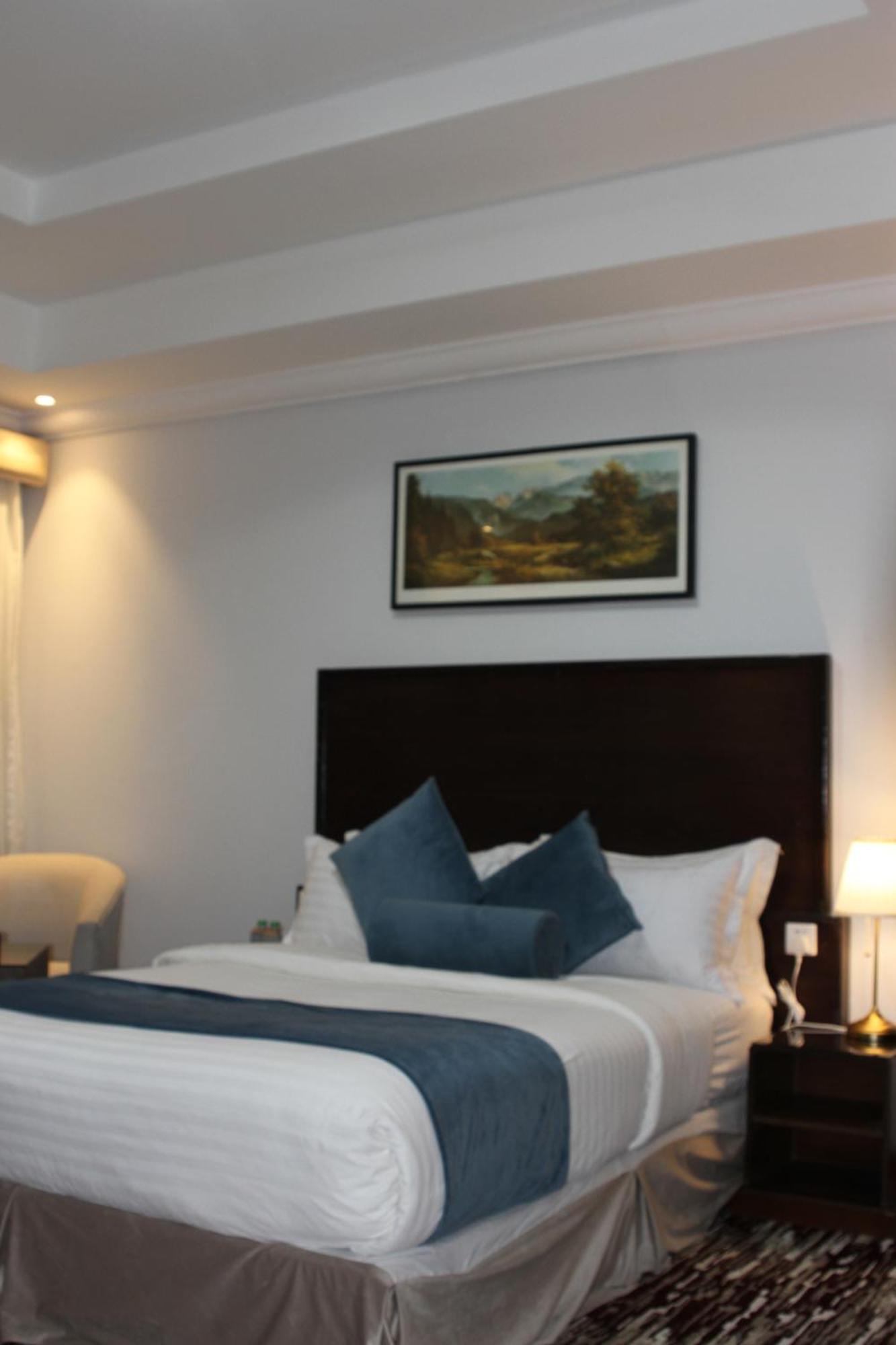 Carawan Al Khaleej Hotel Olaya 利雅德 外观 照片
